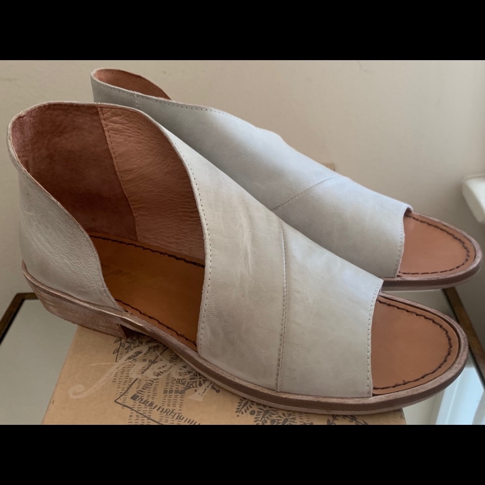 NIB Free People Mont Blanc Sandal Size 37.5